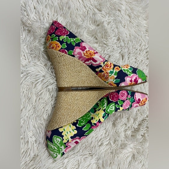 Lilly Pulitzer Resort Chic Wedge - Size 9.5 - Picture 6 of 7